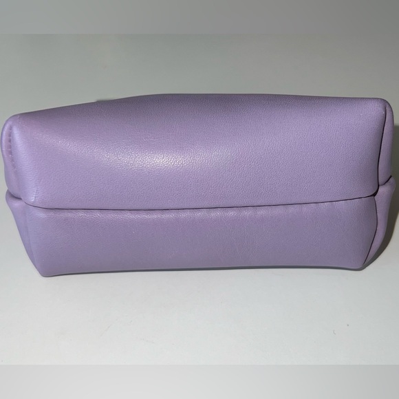 SOLD Portland Leather goods lavender penny pouch - Picture 4 of 4